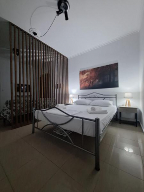 Benis Apartment's